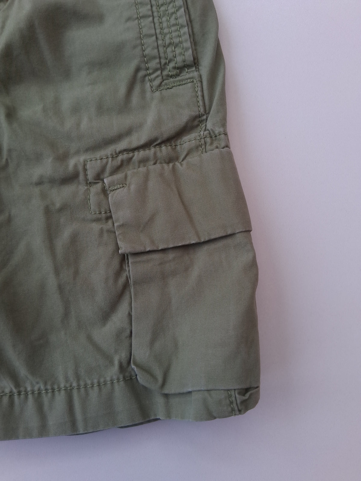 Gap - Khaki Combat style Shorts - 3 years (2-3 Years)