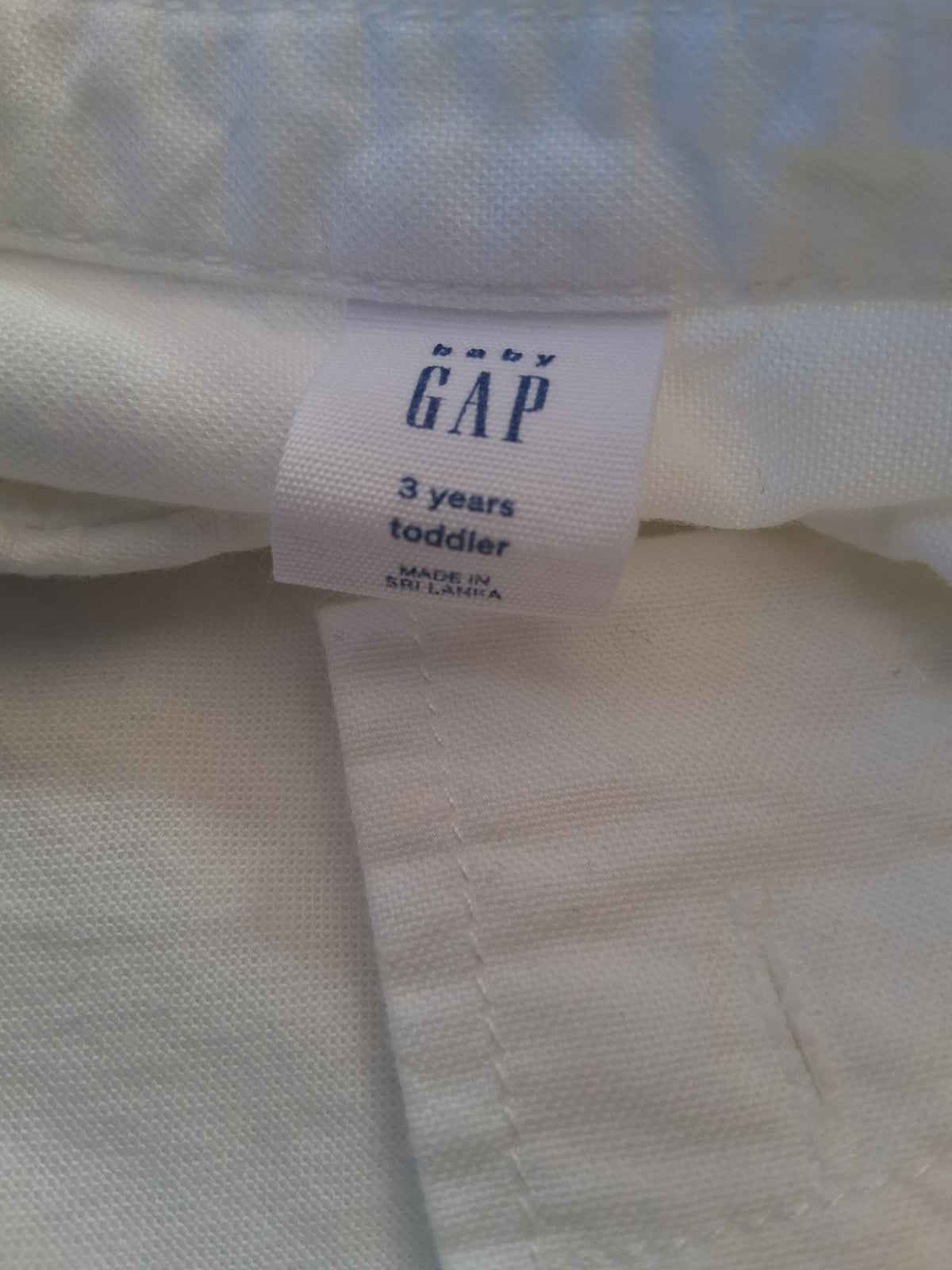 Gap - Boys Longsleeved White Shirt - 3 years (2-3 years)