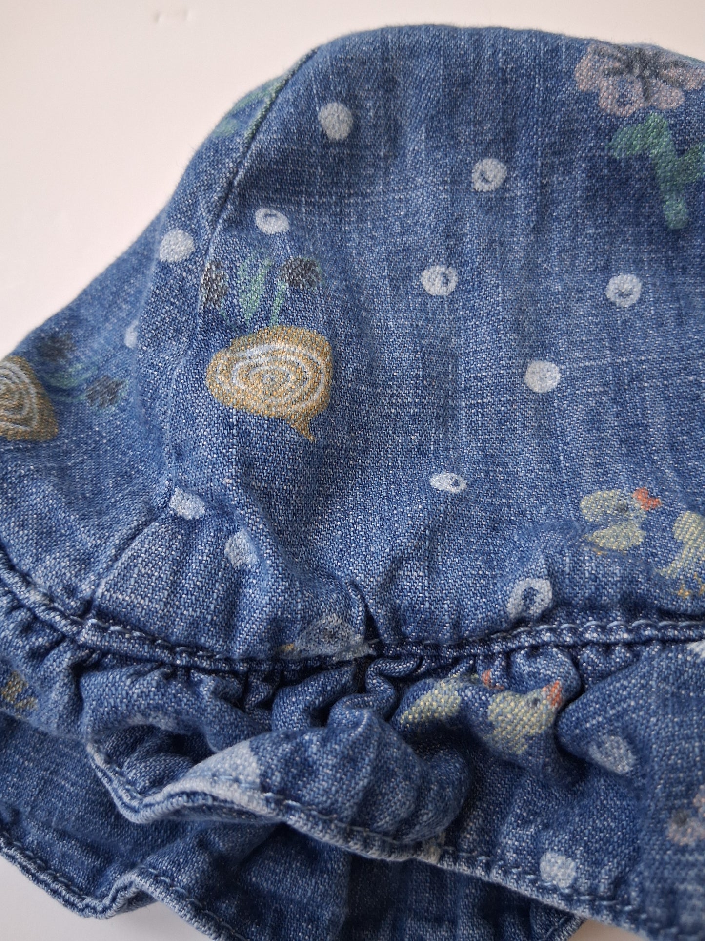Sun hat - Marks and Spencers - 3-6 Months