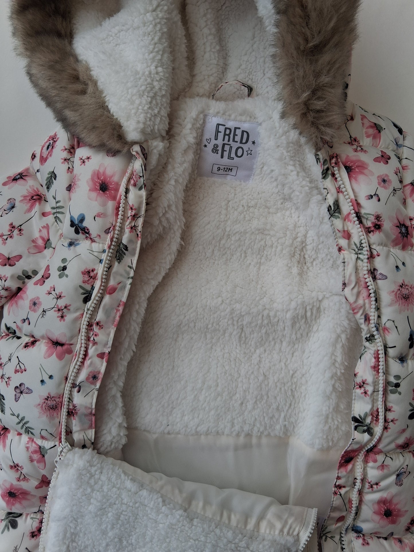 Pramsuit - 9-12 Months - Fred & Flo